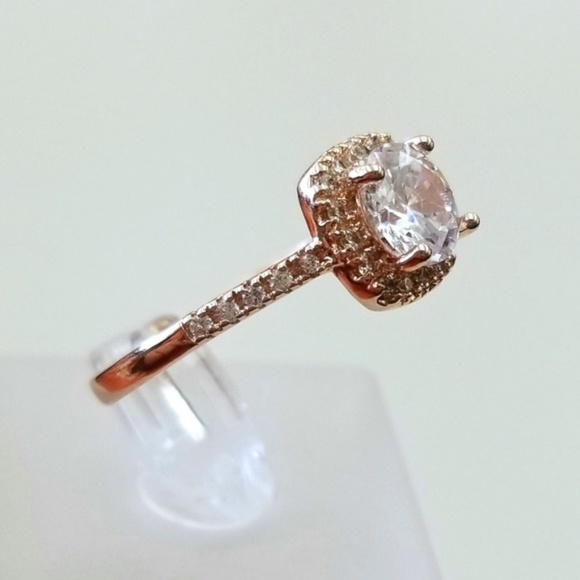 18k 1ct Ring - Picture 3 of 8